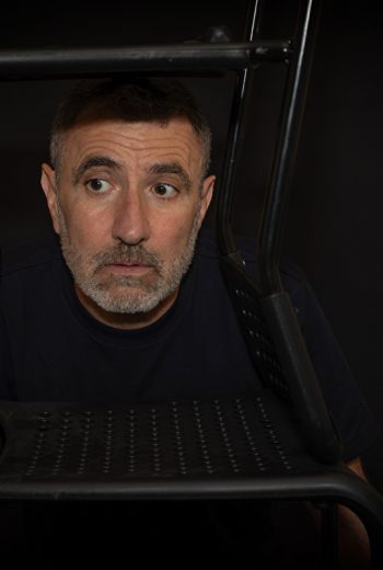 PAYS BONHEUR d&rsquo;Emmanuel DARLEY PAR LA Cie AH LE ZEBRE! de NICE LE MERCREDI 5 AOÛT 2026 21H15 AU CHÂTEAU DE MOUANS-SARTOUX